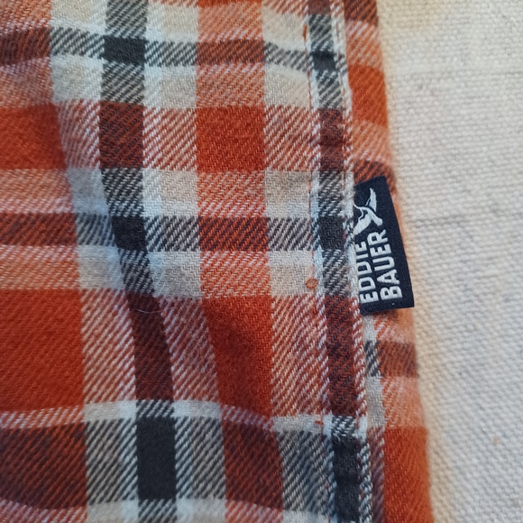 Eddie Bauer Plaid Flannel Button-Up Shirt Men's Size XL - Picture 3 of 8